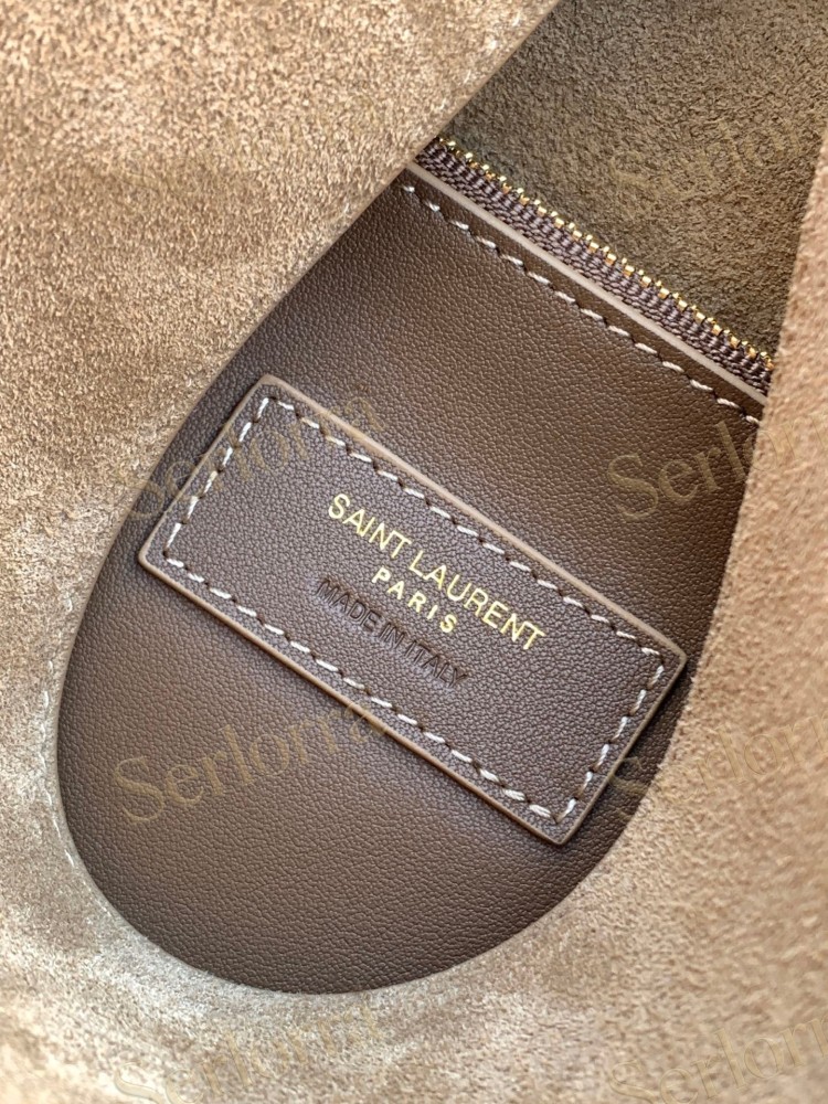 SAINT LAURENT LE 5 À 7 SUPPLE LARGE