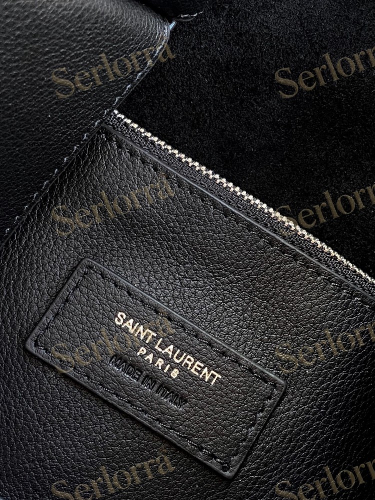 SAINT LAURENT LE 5 À 7 SUPPLE LARGE