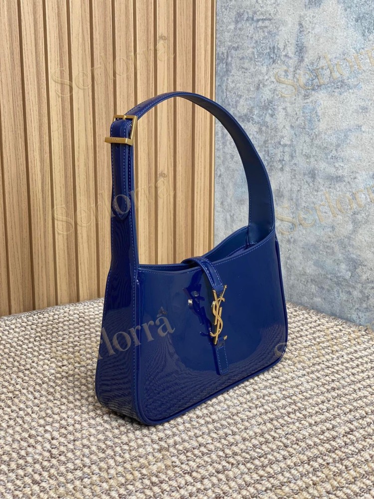 SAINT LAURENT LE 5 À 7