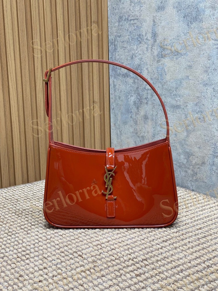 SAINT LAURENT LE 5 À 7