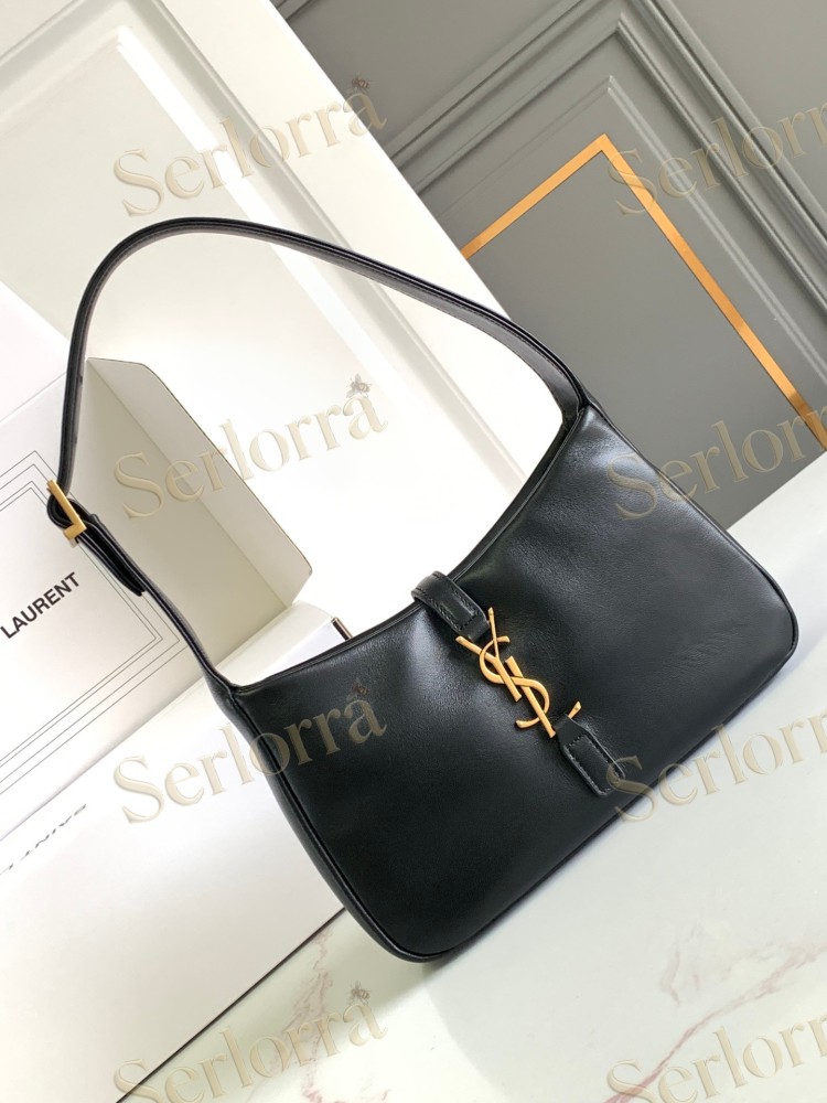 SAINT LAURENT LE 5 À 7