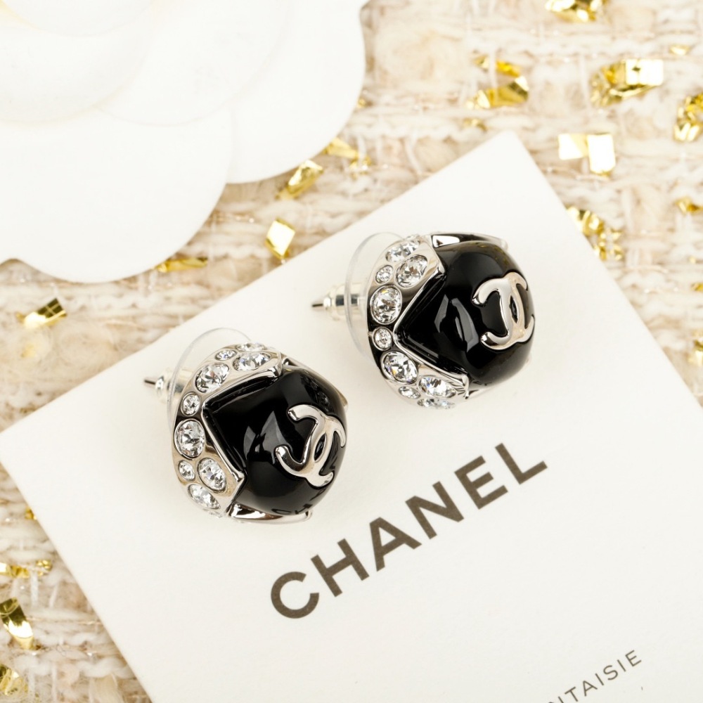 CHANEL BLACK ENAMEL CC LOGO SILVER STUD EARRINGS