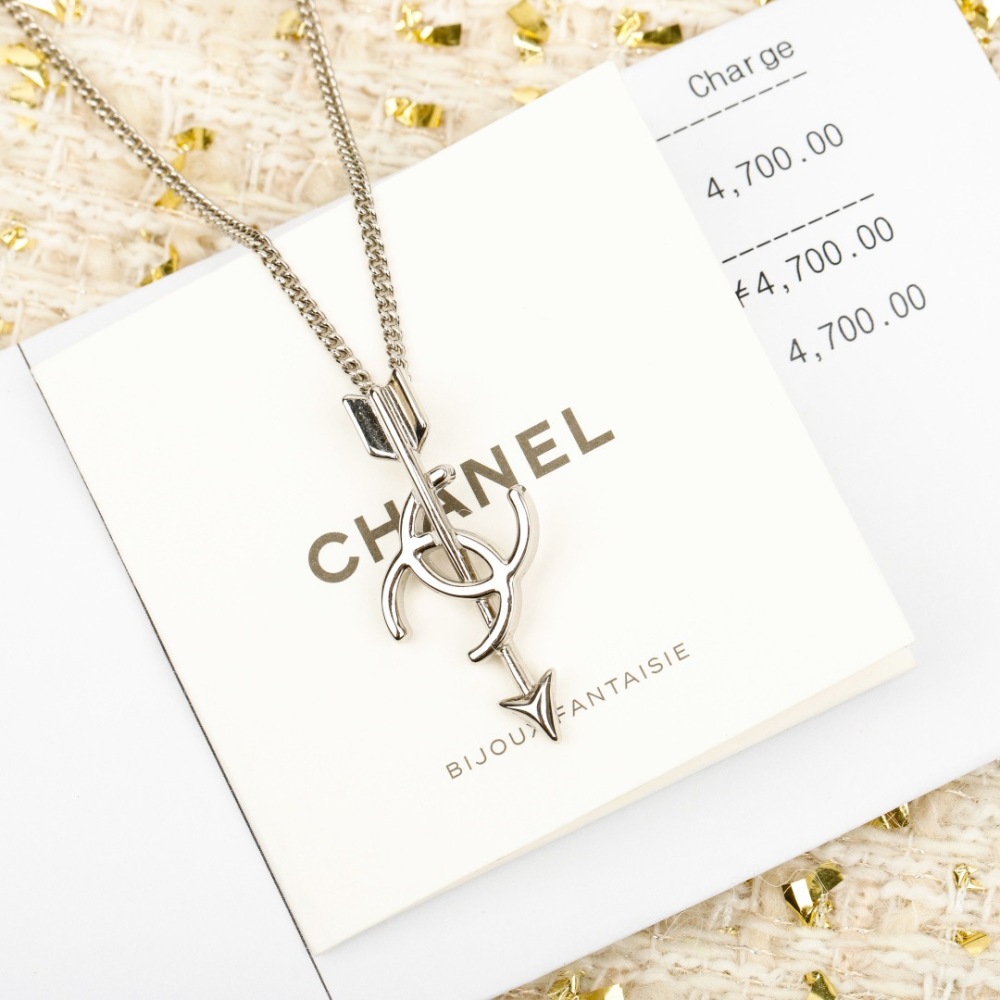CHANEL ARROW DOUBLE C SILVER DOUBLE CHAIN NECKLACE