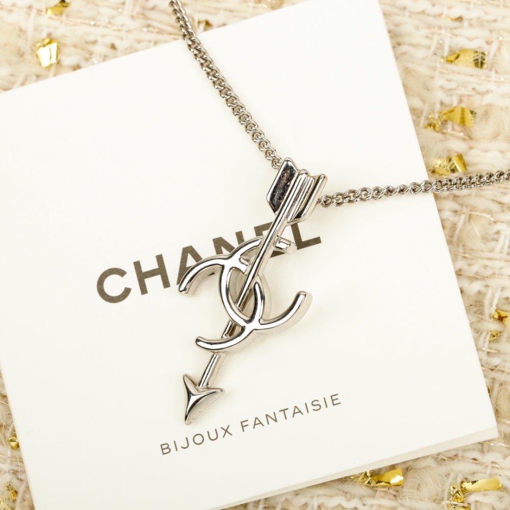 CHANEL ARROW DOUBLE C SILVER DOUBLE CHAIN NECKLACE