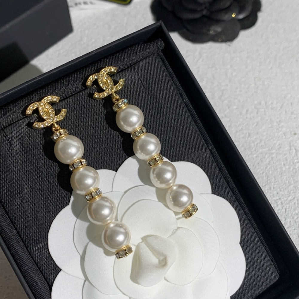 CHANEL CC CRYSTAL LONG PEARL DROP EARRINGS