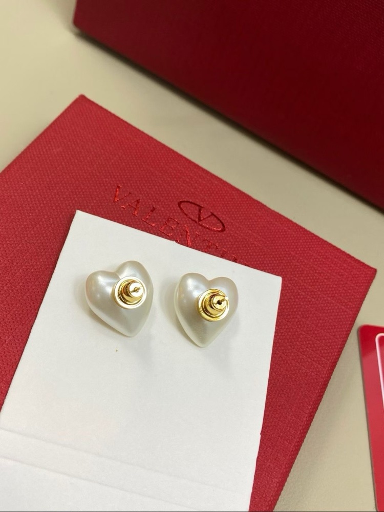 VALENTINO VLOGO PEARL HEART EARRINGS