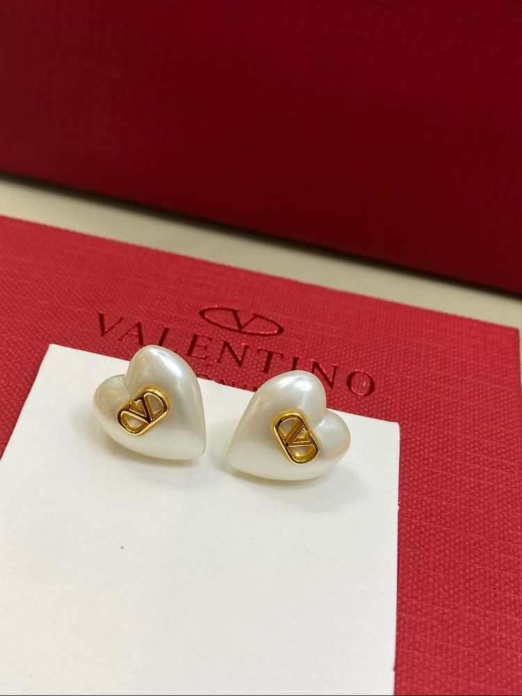 VALENTINO VLOGO PEARL HEART EARRINGS
