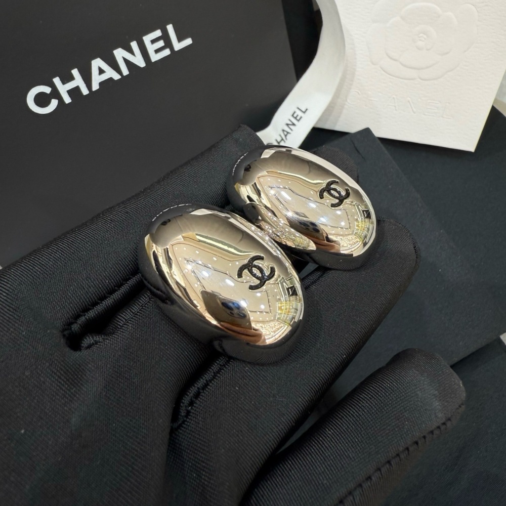 CHANEL SILVER OVAL CC STUD EARRINGS