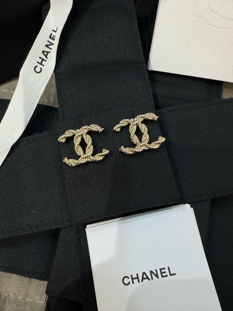 CHANEL TWISTED ROPE CC GOLD EARRINGS