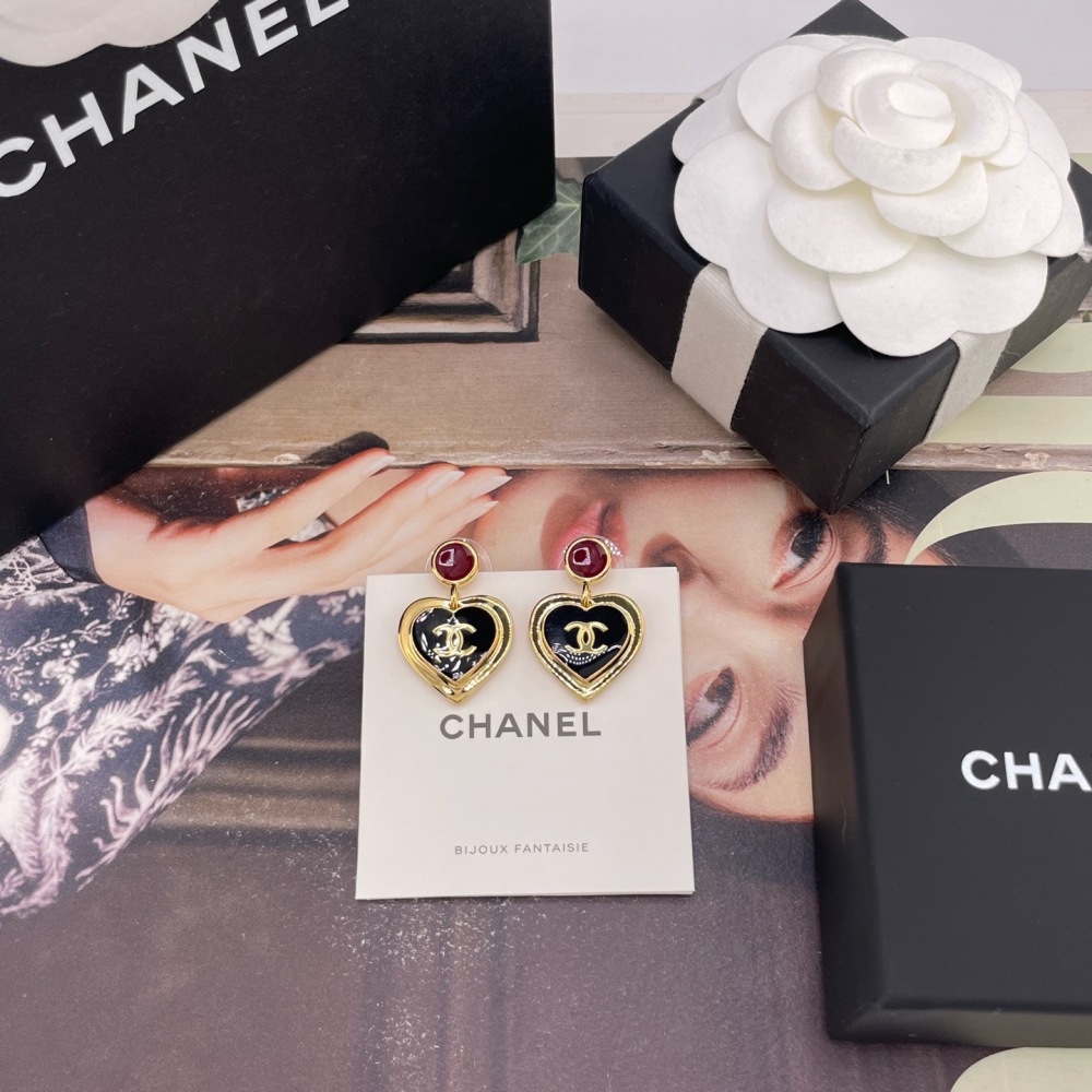 CHANEL BURGUNDY STONE BLACK HEART CC DROP EARRINGS