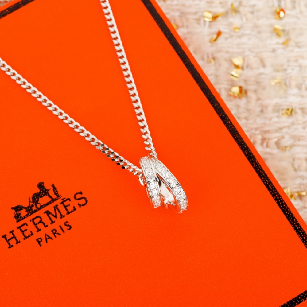 HERMES SILVER MINI BOOTS CHARM CUBAN CHAIN NECKLACE