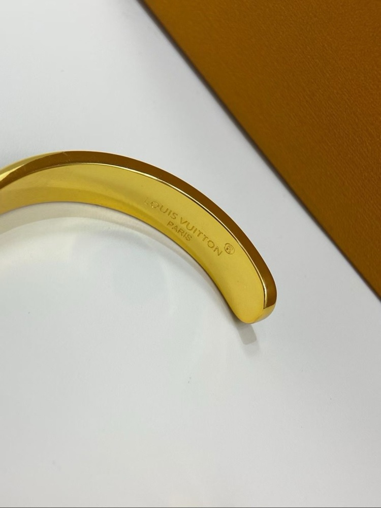 LV GOLD FRAME BROWN LEATHER LOGO OPEN CUFF BRACELET