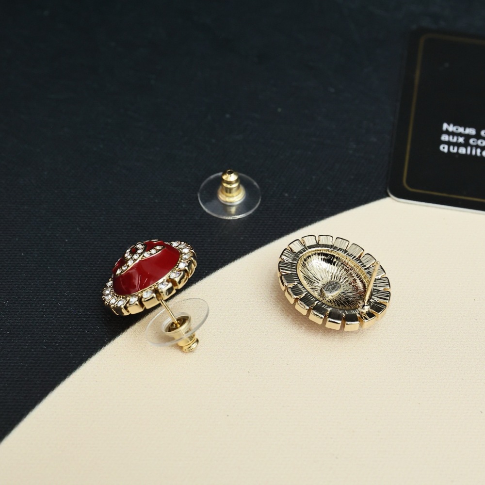 CHANEL OVAL RED ENAMEL CRYSTAL CC LOGO STUD EARRINGS