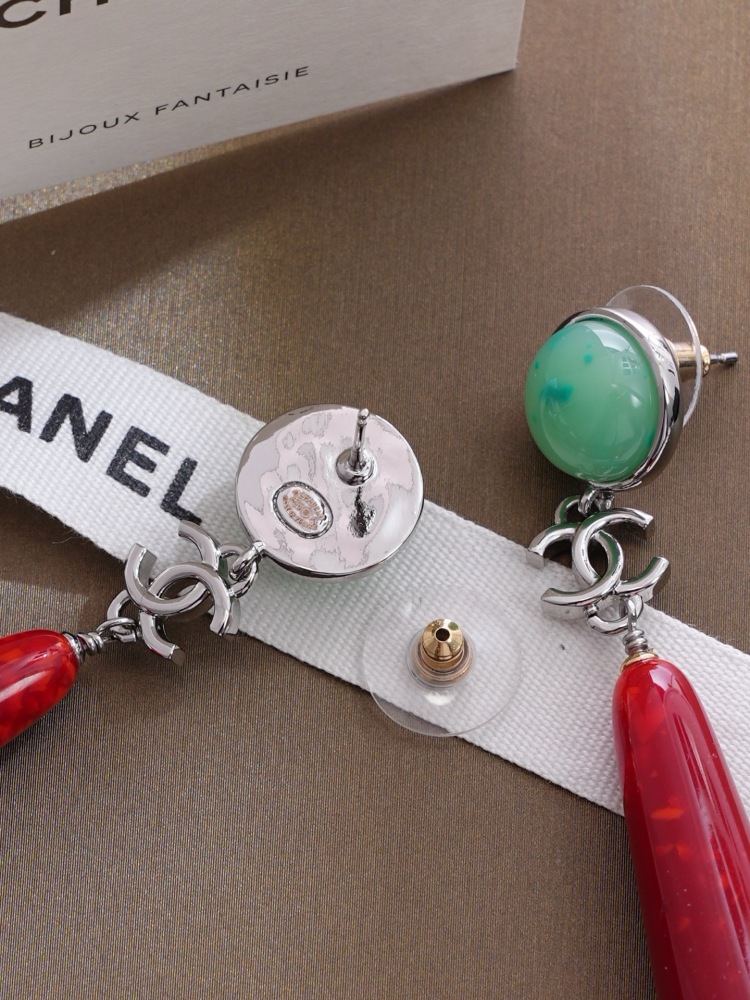 CHANEL CC BEAD TEARDROP DROP EARRINGS