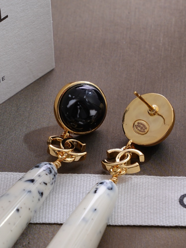 CHANEL CC BEAD TEARDROP DROP EARRINGS