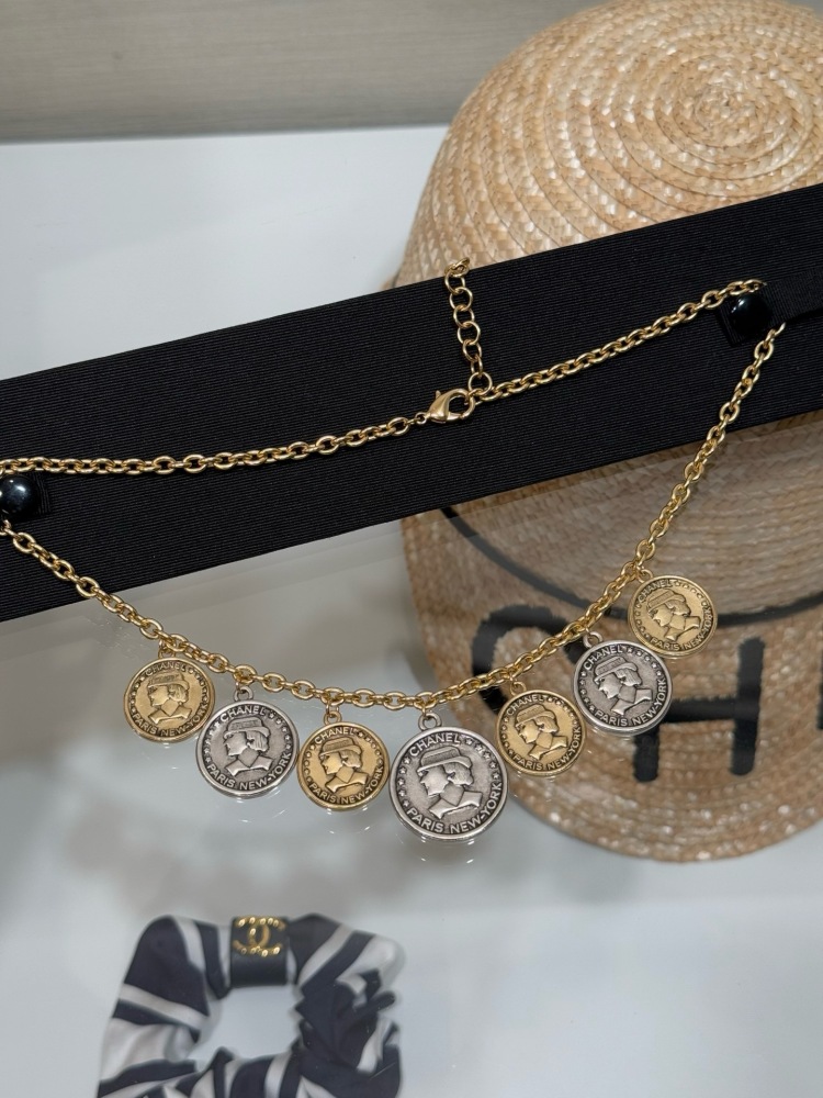 CHANEL TWO-TONE PORTRAIT COIN CHARM NECKLACE