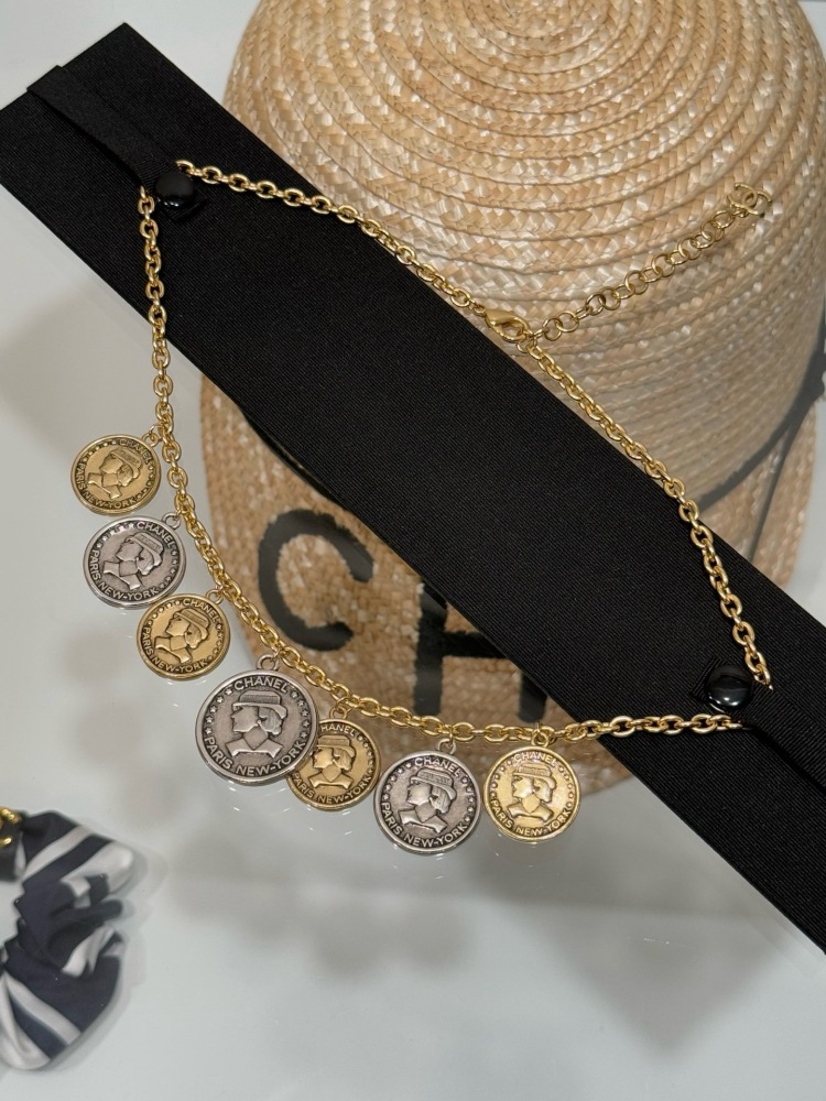 CHANEL TWO-TONE PORTRAIT COIN CHARM NECKLACE