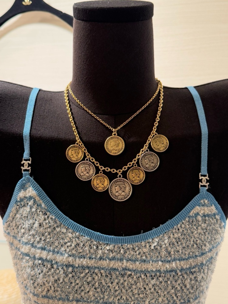 CHANEL TWO-TONE PORTRAIT COIN CHARM NECKLACE