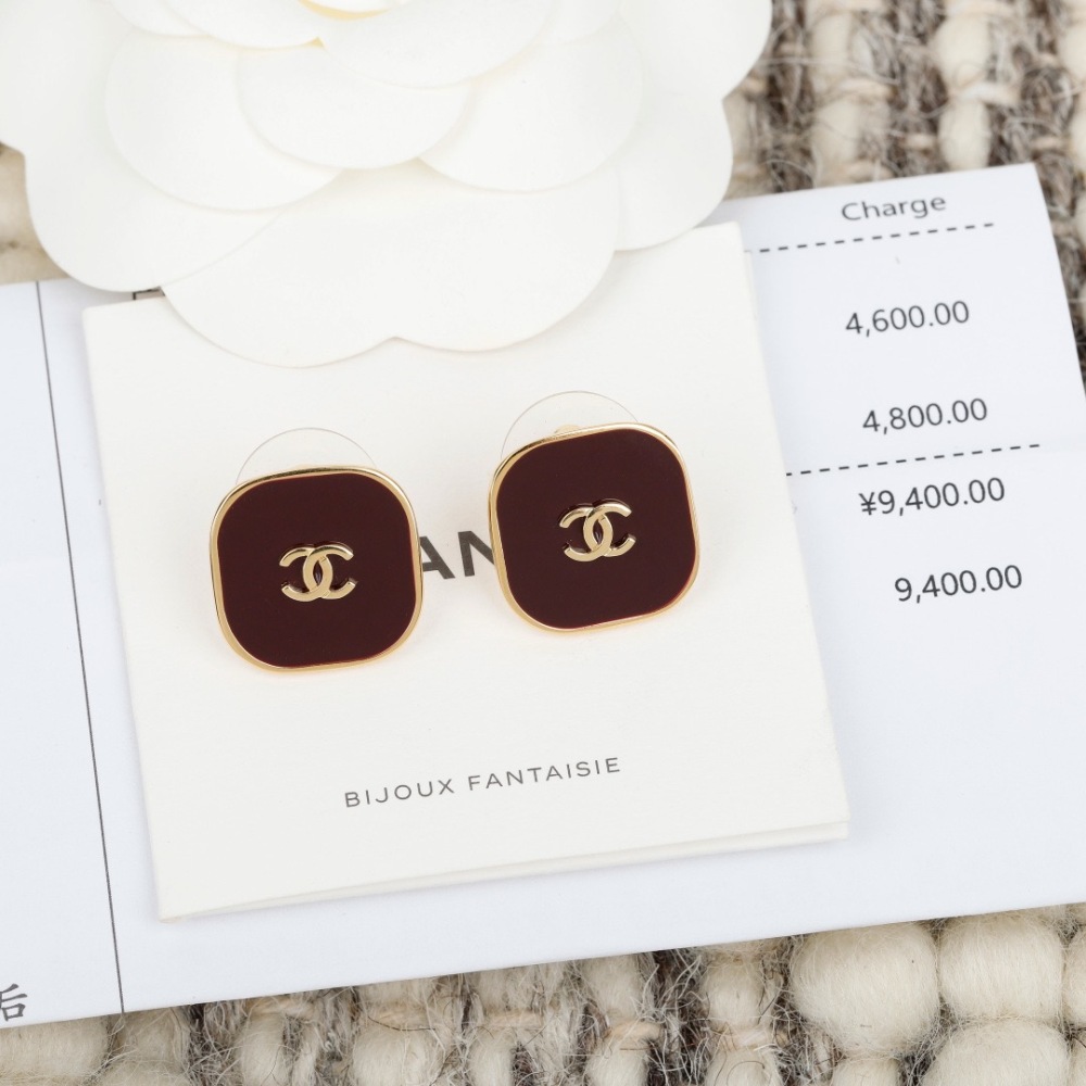 CHANEL INTERLOCKING CC BURGUNDY ENAMEL SQUARE STUD EARRINGS