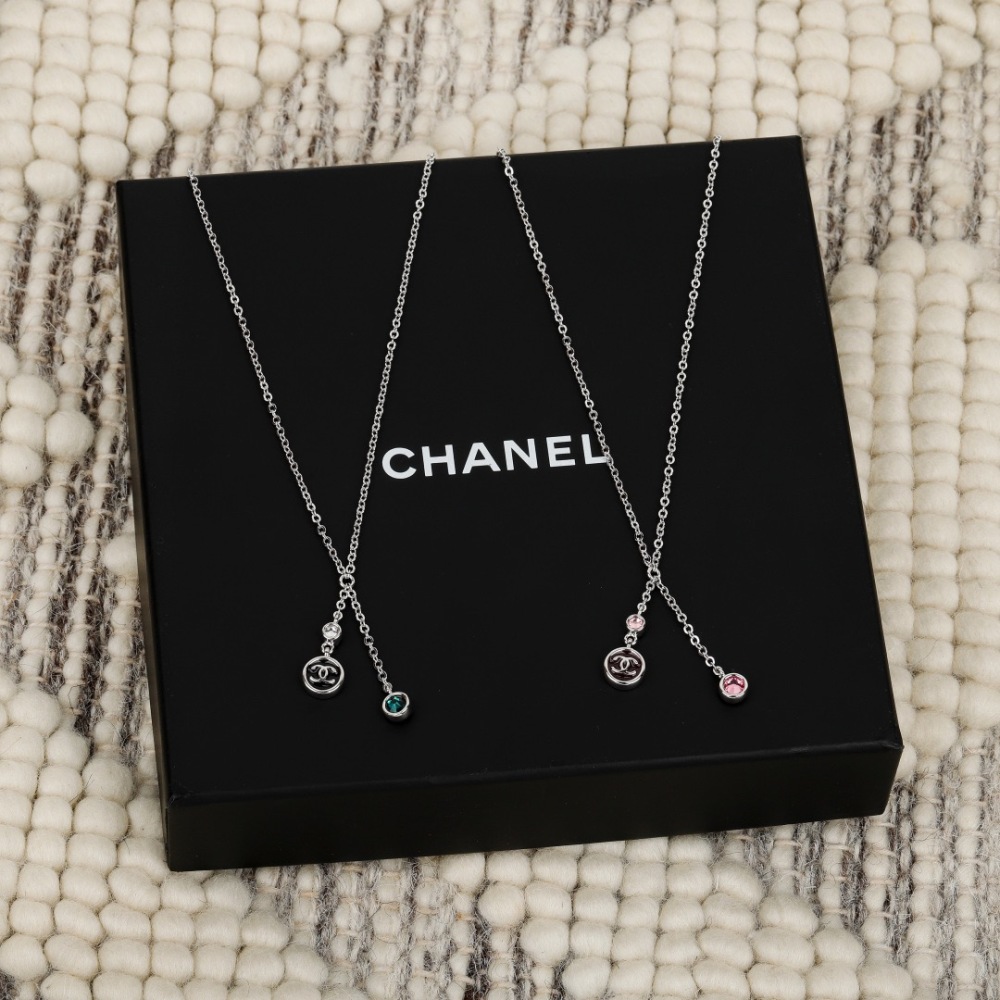 CHANEL INTERLOCKING CC ROUND ENAMEL Y-DROP NECKLACE WITH COLORED CRYSTALS