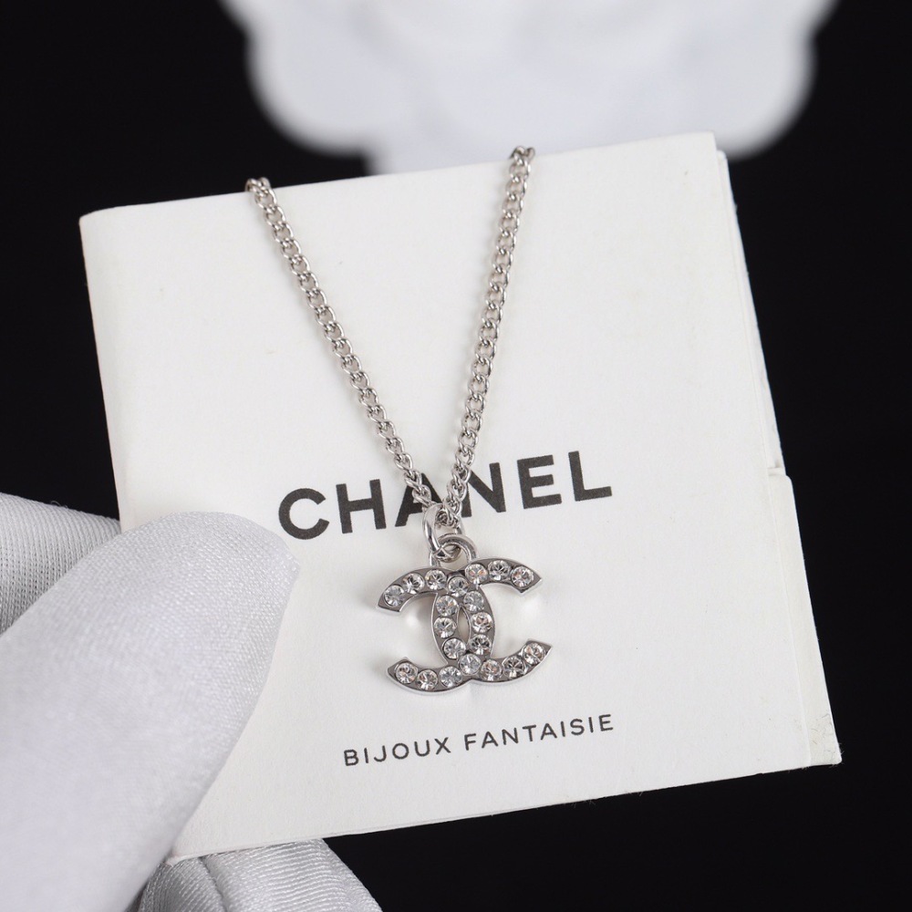 CHANEL DOUBLE C LOGO PAVED CRYSTAL NECKLACE