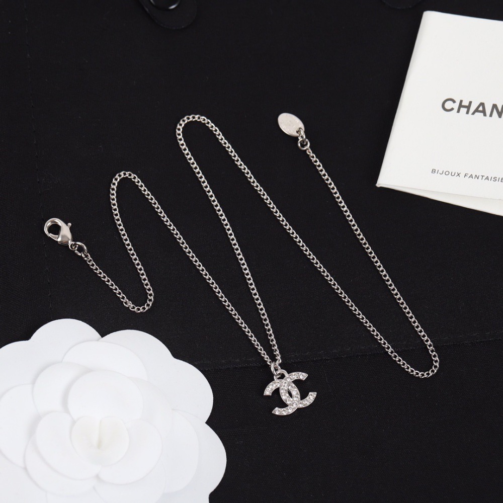 CHANEL DOUBLE C LOGO PAVED CRYSTAL NECKLACE