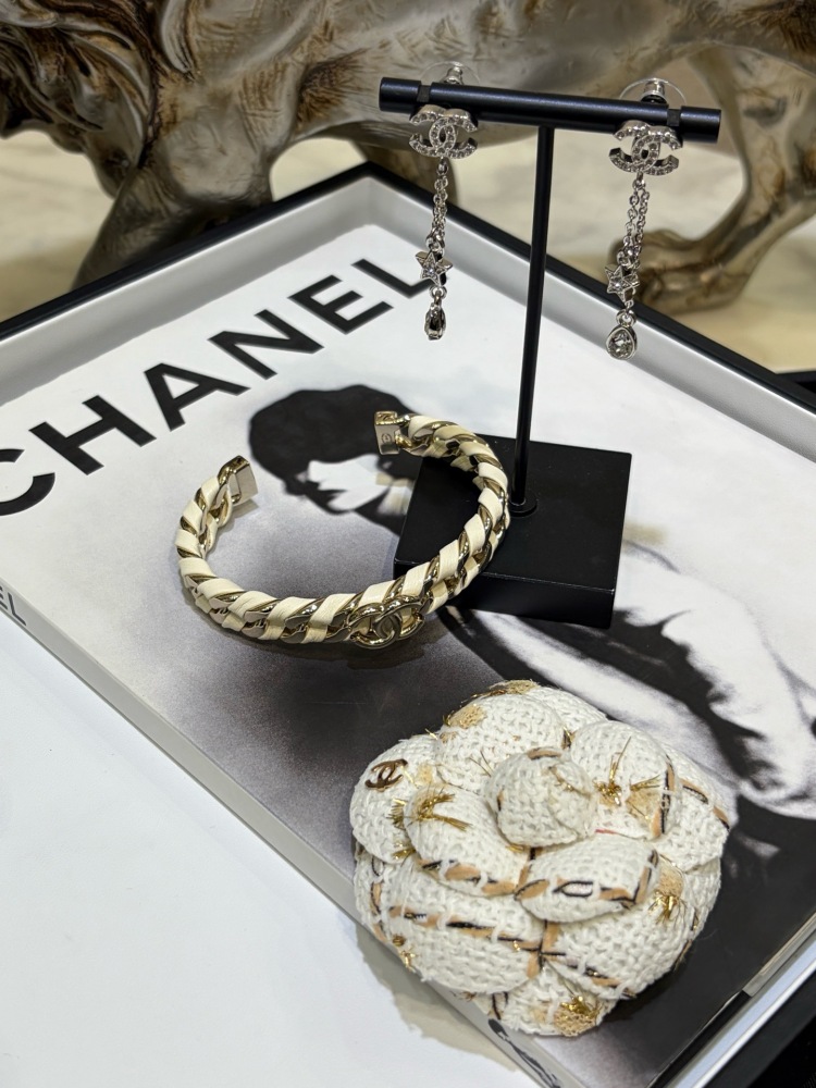 CHANEL BEIGE LAMBSKIN CHAIN CC CUFF BRACELET