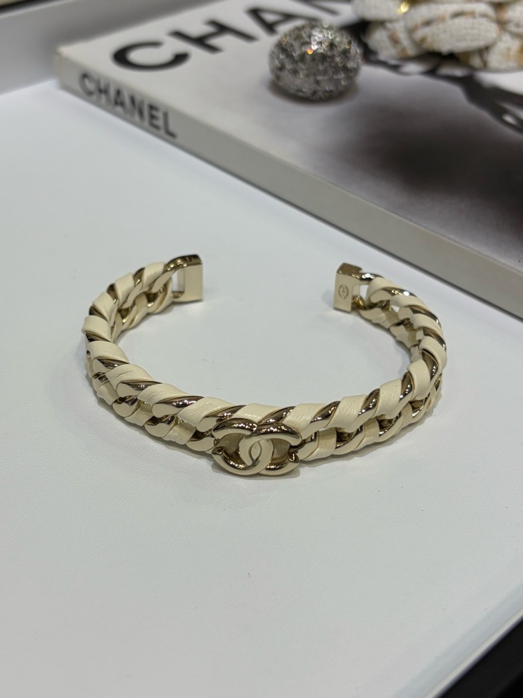 CHANEL BEIGE LAMBSKIN CHAIN CC CUFF BRACELET