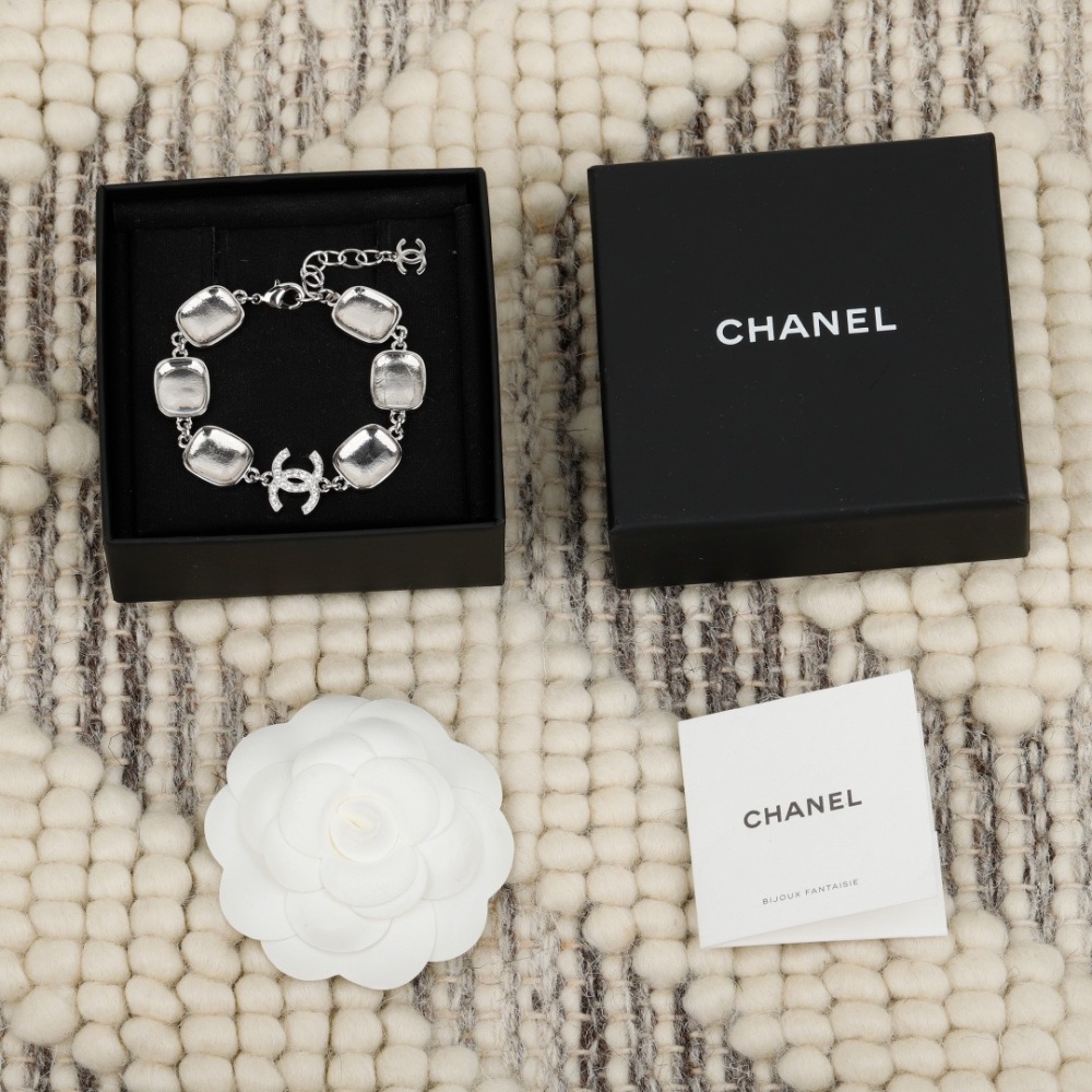 CHANEL SQUARE BEZEL CRYSTAL CC LINK BRACELET