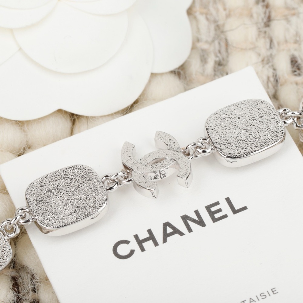 CHANEL SQUARE BEZEL CRYSTAL CC LINK BRACELET