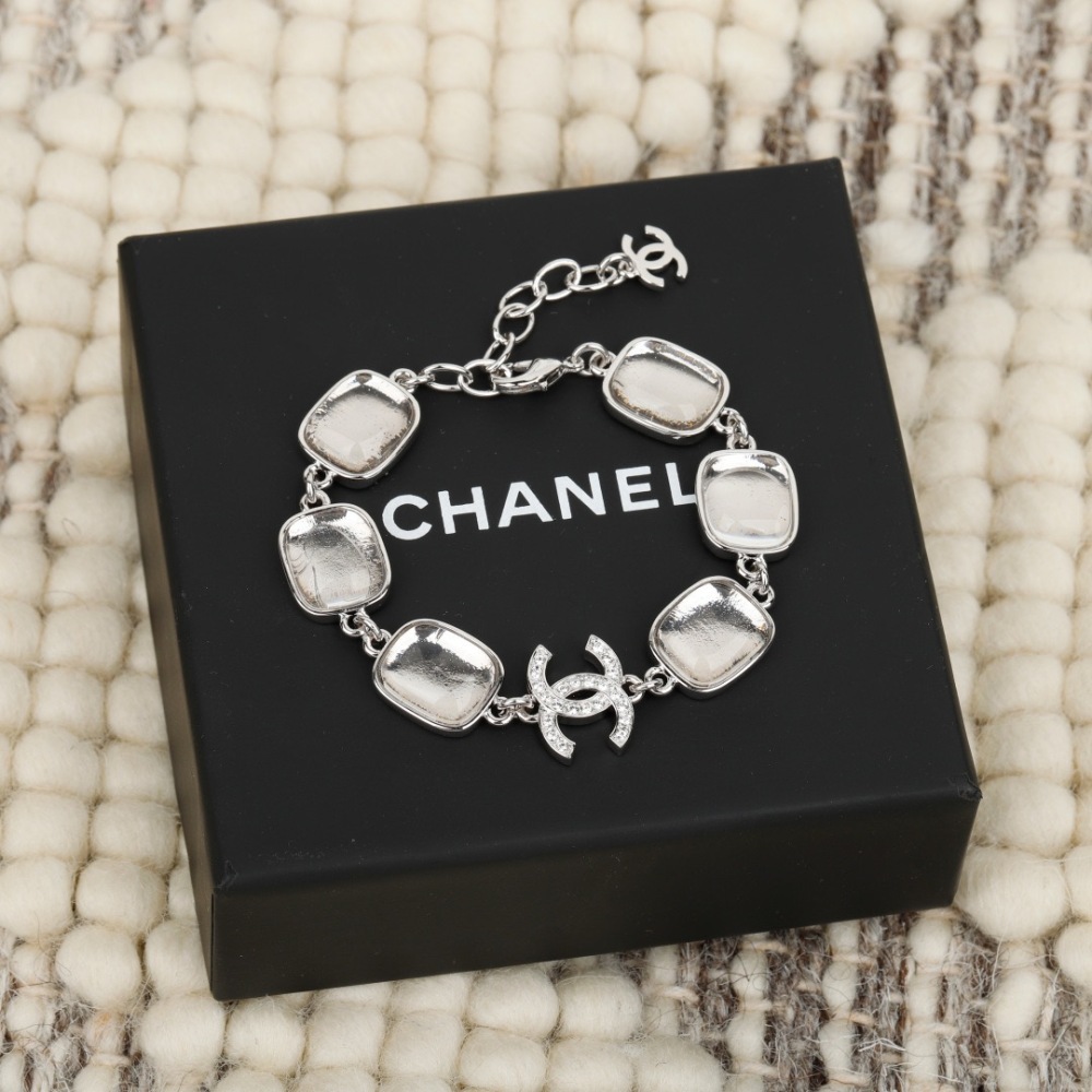 CHANEL SQUARE BEZEL CRYSTAL CC LINK BRACELET