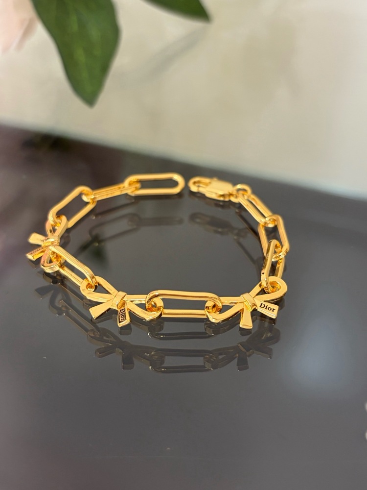 DIOR BOW PAPERCLIP LINK BRACELET