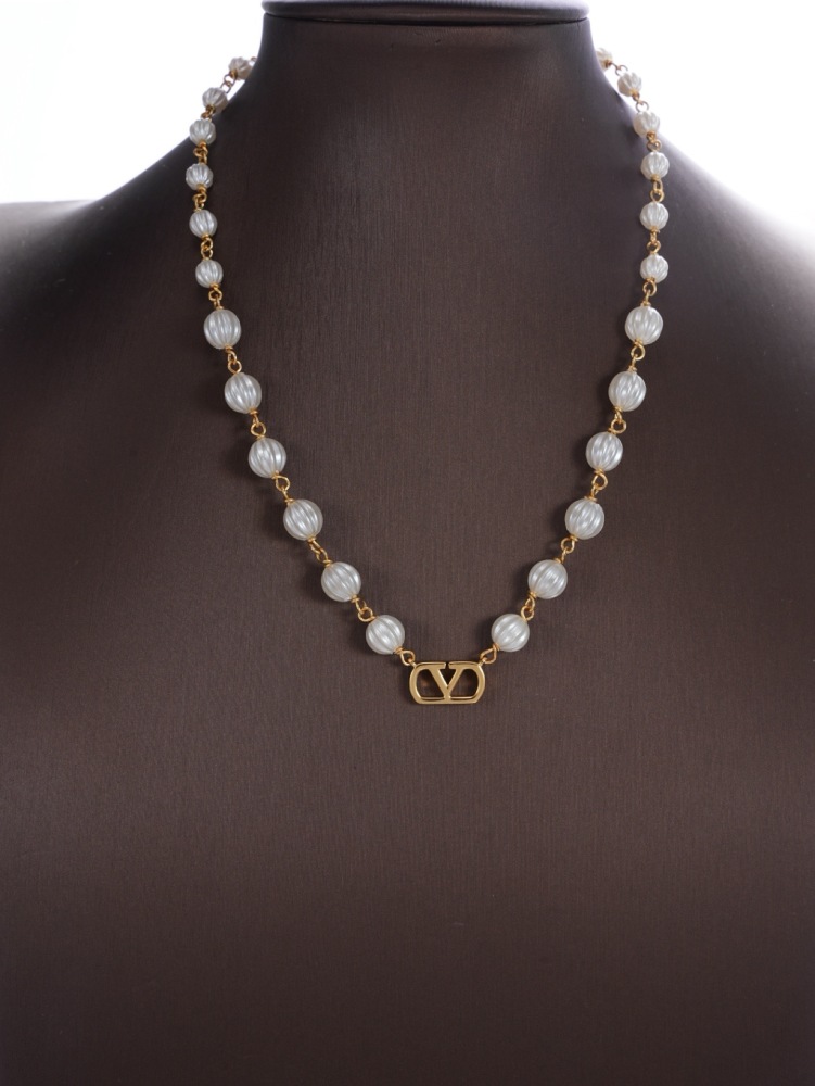 VALENTINO VLOGO RIBBED PEARL NECKLACE
