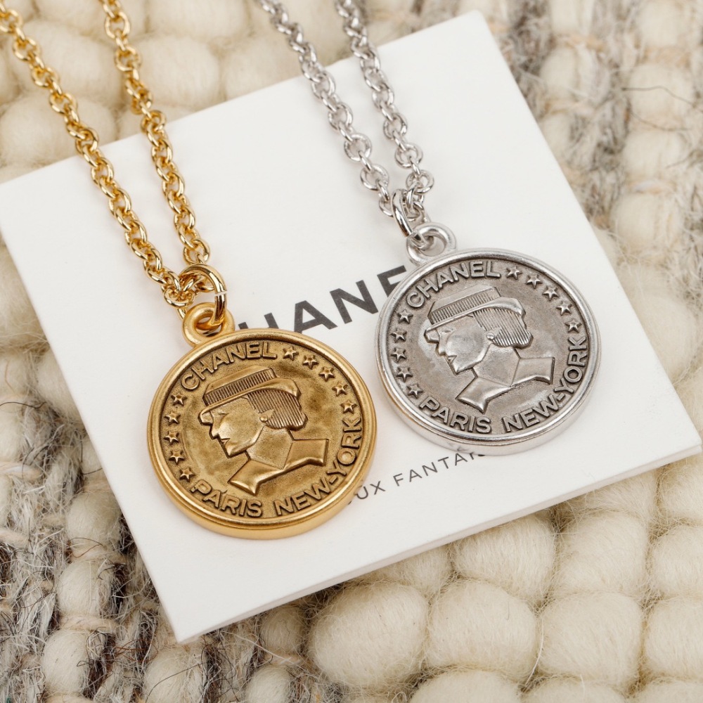 CHANEL COCO PORTRAIT COIN PENDANT NECKLACE
