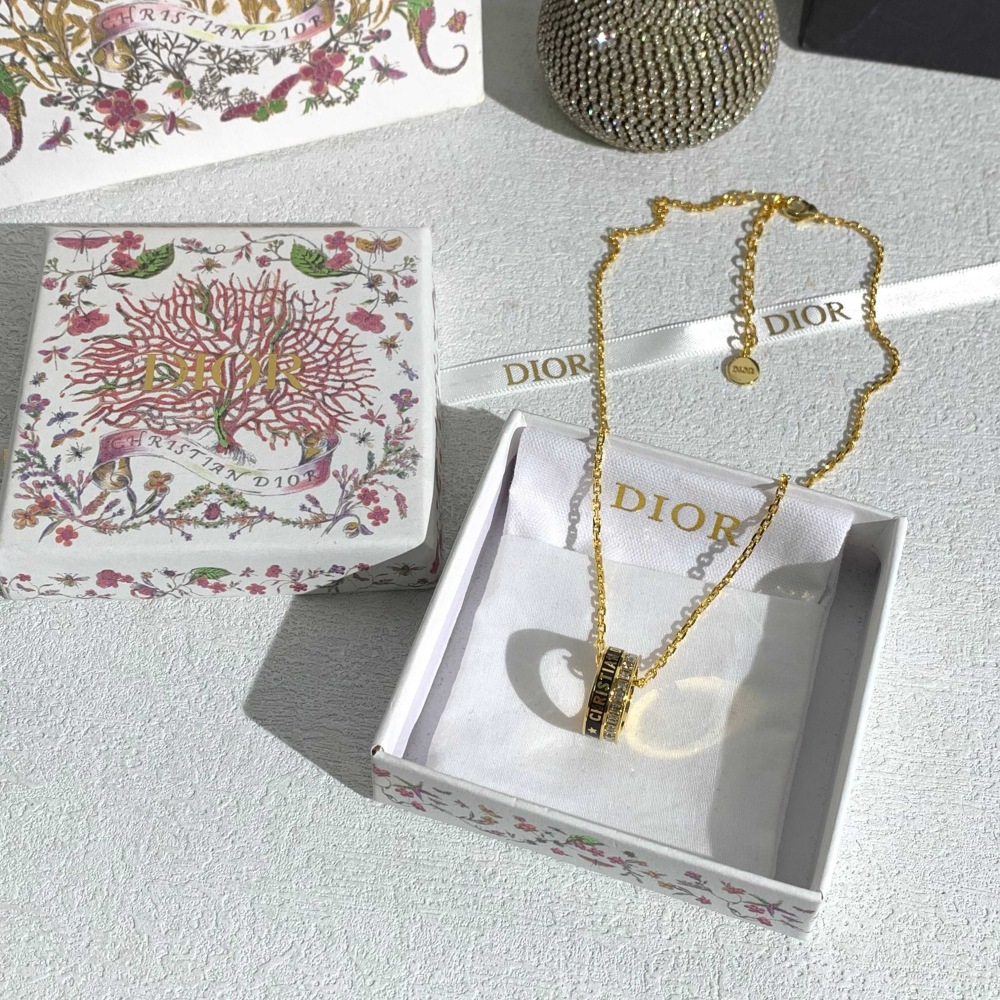 DIOR GOLD BLACK ENAMEL CRYSTAL RING CHARM NECKLACE