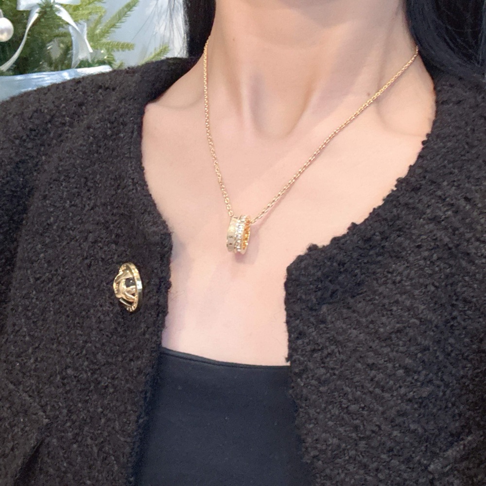 DIOR GOLD BLACK ENAMEL CRYSTAL RING CHARM NECKLACE