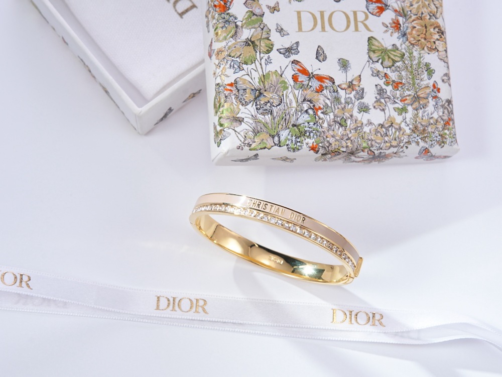 DIOR SLIM GOLD ONE ROW CRYSTAL OPEN CUFF BANGLE