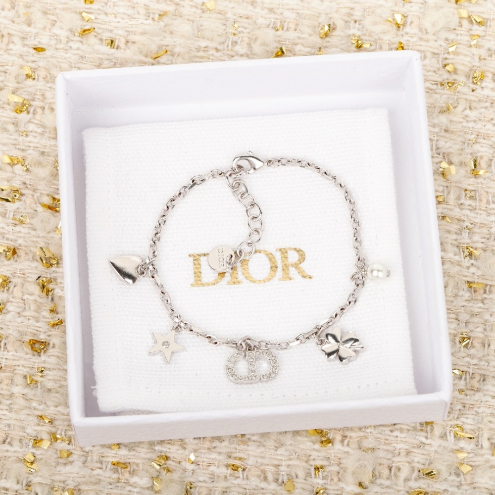 DIOR CHARMS BRACELET