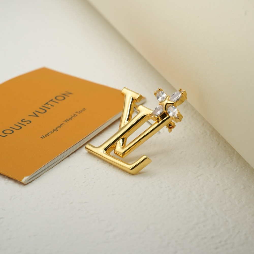 LOUIS VUITTON LV FOUR-PETAL CRYSTAL BROOCH