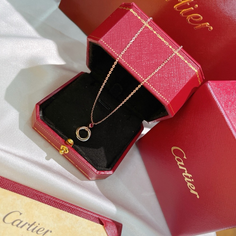 CARTIER TRINITY DE CARTIER NECKLACE, 18K TRICOLOR GOLD, PINK SAPPHIRE ACCENT