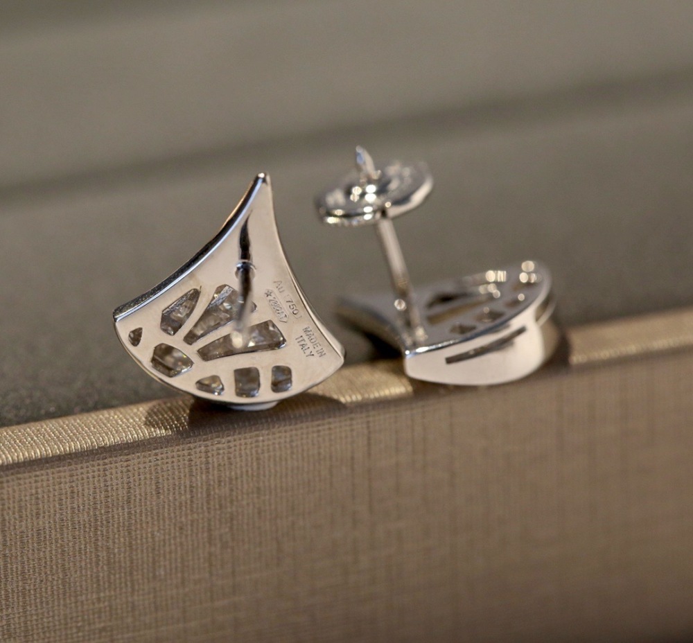 BVLGARI DIVAS' DREAM FULL PAVE DIAMOND WHITE GOLD STUD EARRINGS