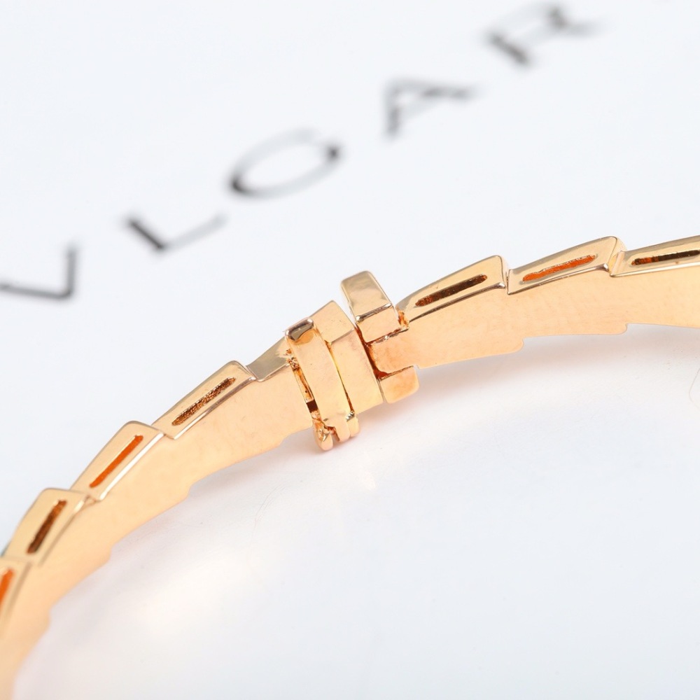 BVLGARI SERPENTI ROSE GOLD MALACHITE DIAMOND BANGLE