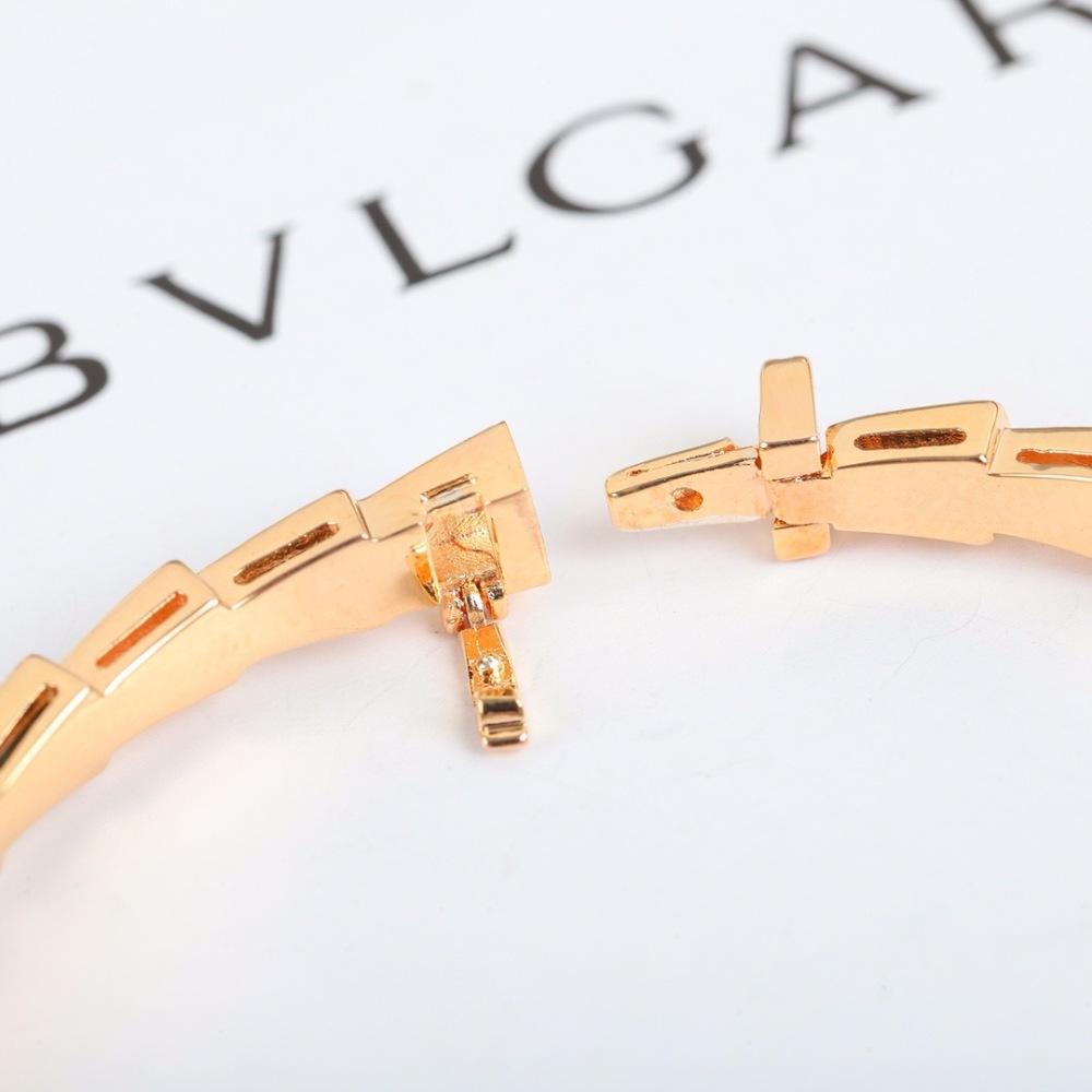 BVLGARI SERPENTI ROSE GOLD MALACHITE DIAMOND BANGLE