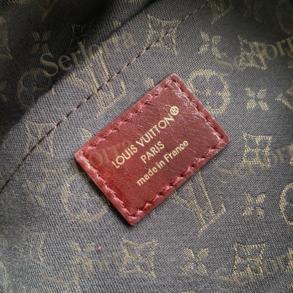 LOUIS VUITTON EXPRESS PM