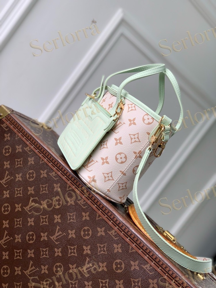 LOUIS VUITTON NEVERFULL INSIDE OUT BB