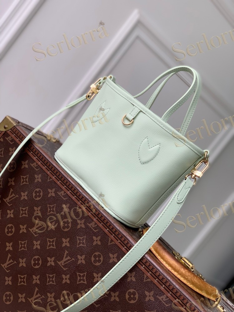 LOUIS VUITTON NEVERFULL INSIDE OUT BB