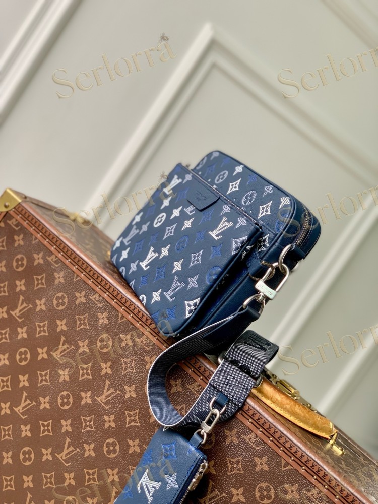 LOUIS VUITTON TRIO MESSENGER BAG