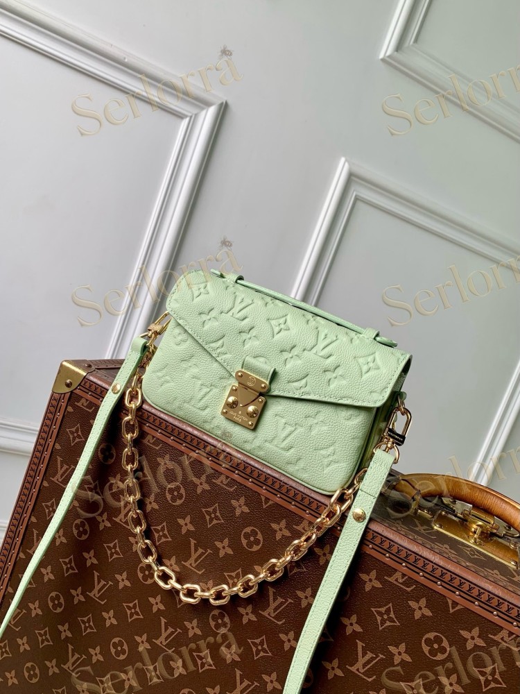 LOUIS VUITTON POCHETTE MÉTIS EAST WEST