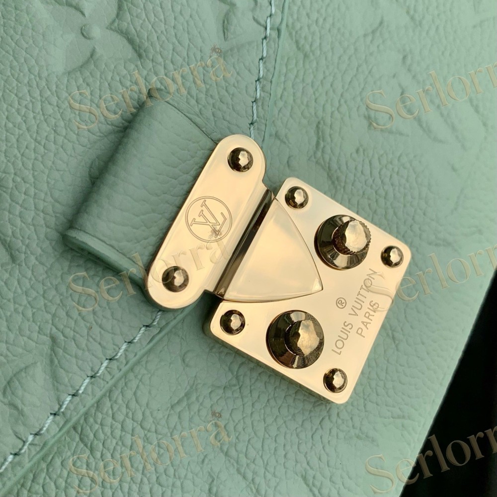 LOUIS VUITTON POCHETTE MÉTIS EAST WEST