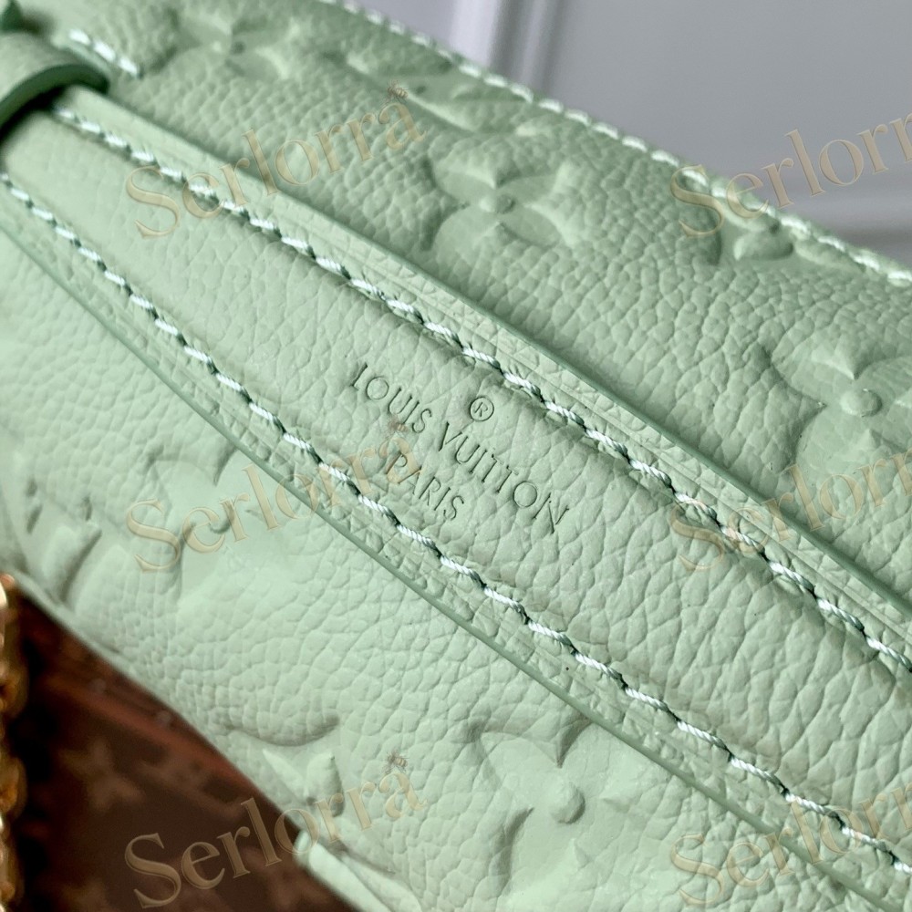 LOUIS VUITTON POCHETTE MÉTIS EAST WEST
